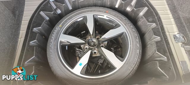 2017 HOLDEN COMMODORE SV6 VF SEDAN