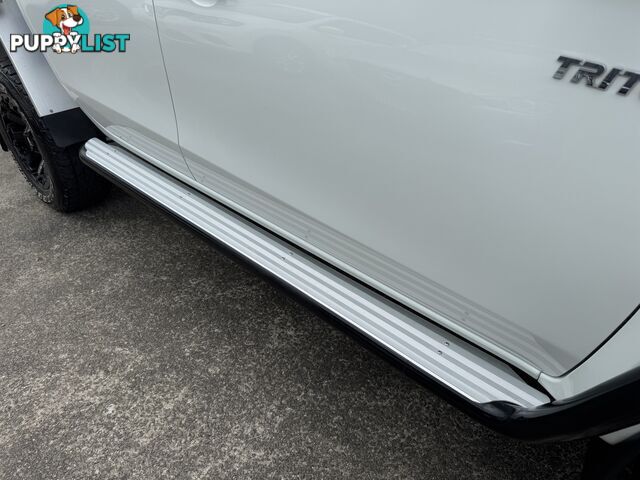 2022 MITSUBISHI TRITON GLX DOUBLE CAB MR CAB CHASSIS