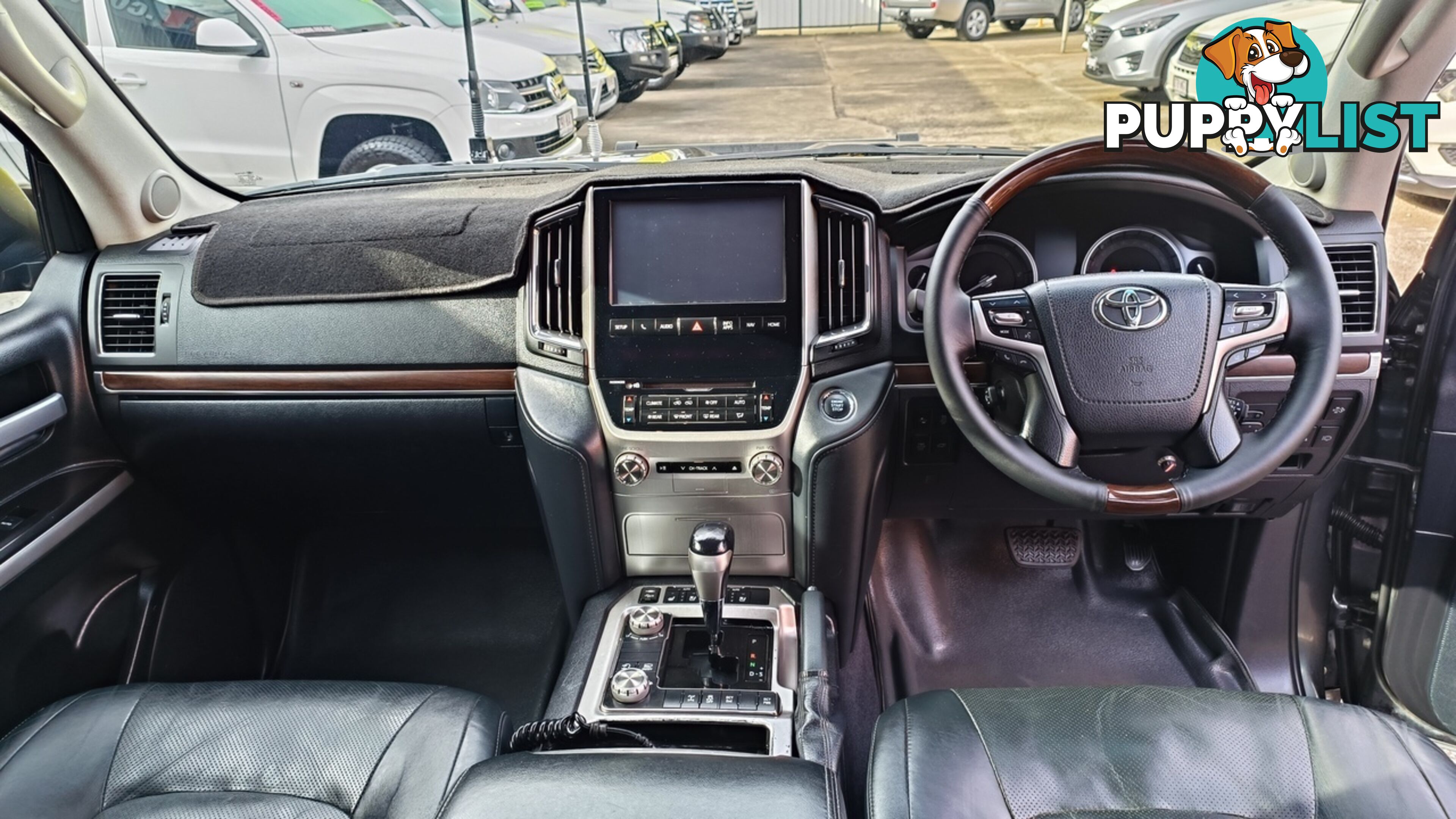 2017 TOYOTA LANDCRUISER SAHARA VDJ200R WAGON