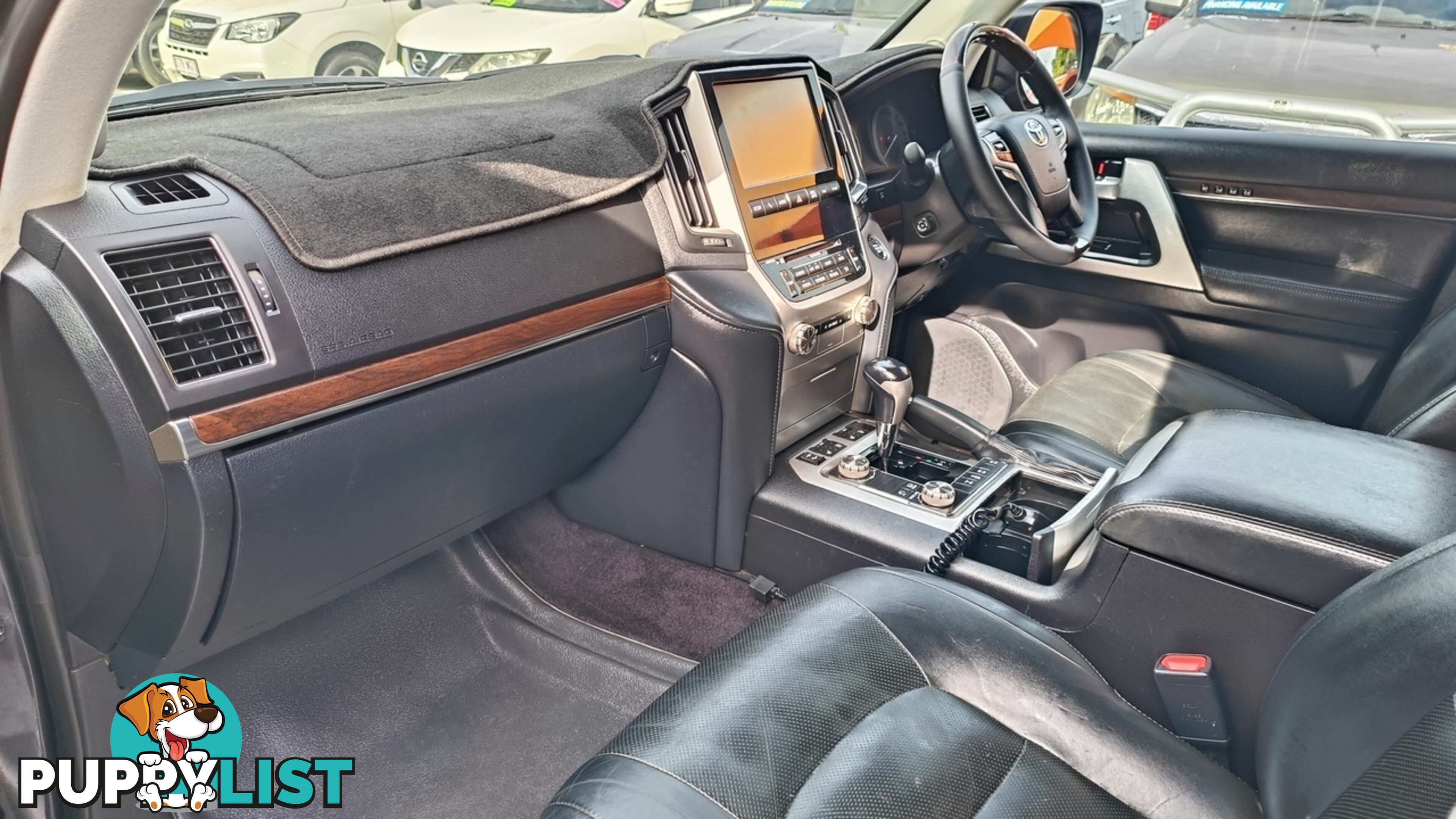 2017 TOYOTA LANDCRUISER SAHARA VDJ200R WAGON