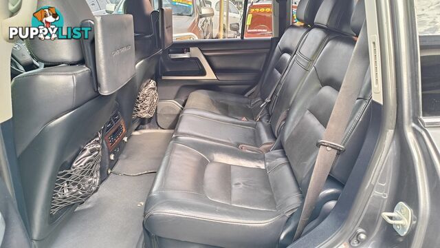2017 TOYOTA LANDCRUISER SAHARA VDJ200R WAGON