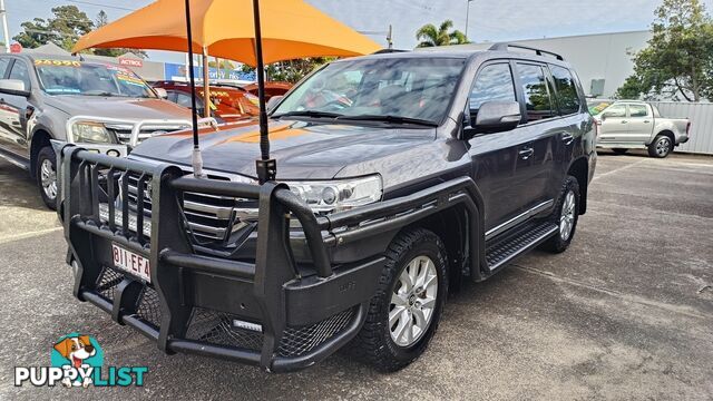 2017 TOYOTA LANDCRUISER SAHARA VDJ200R WAGON