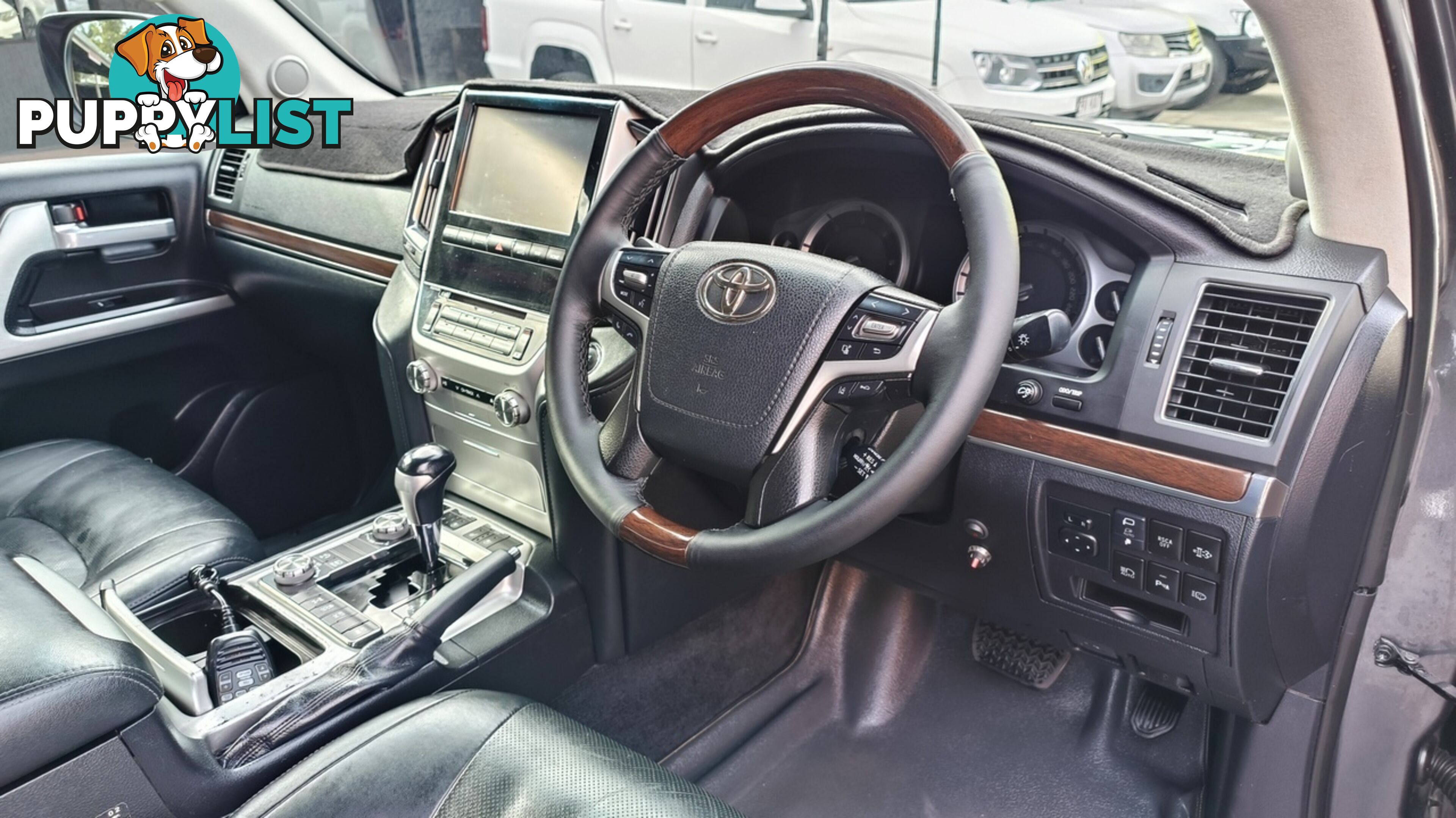 2017 TOYOTA LANDCRUISER SAHARA VDJ200R WAGON