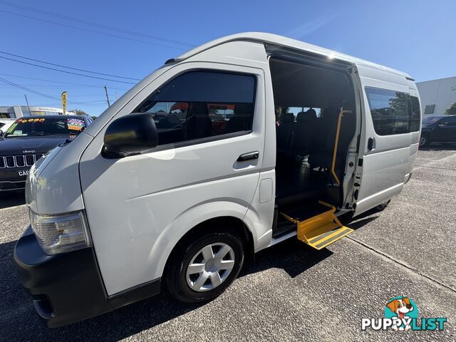 2011 TOYOTA HIACE COMMUTER HIGH ROOF SUPER LWB TRH223R BUS