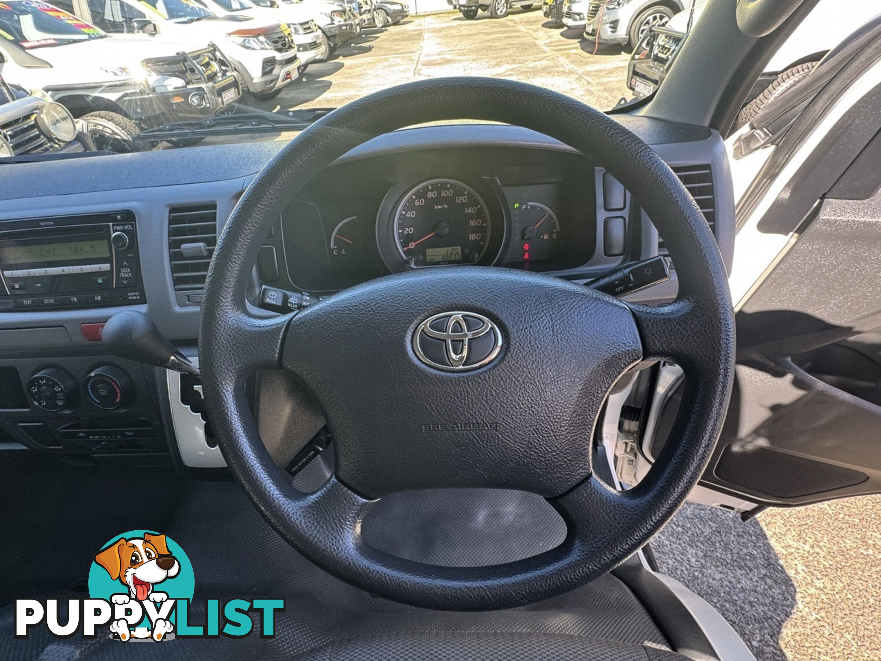 2011 TOYOTA HIACE COMMUTER HIGH ROOF SUPER LWB TRH223R BUS