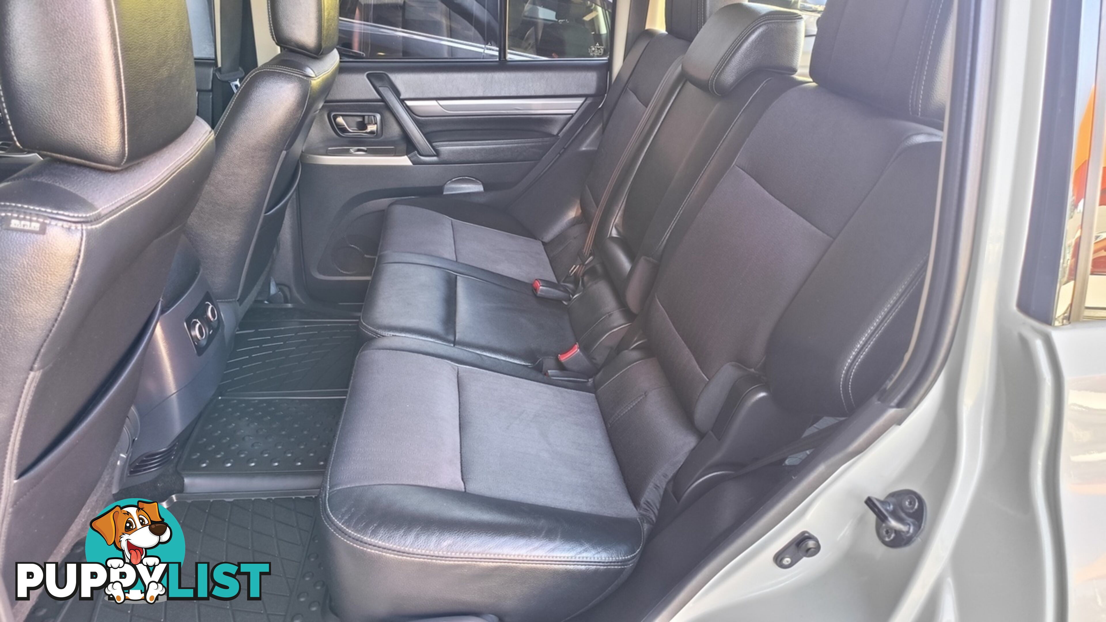2017 MITSUBISHI PAJERO GLS NX WAGON