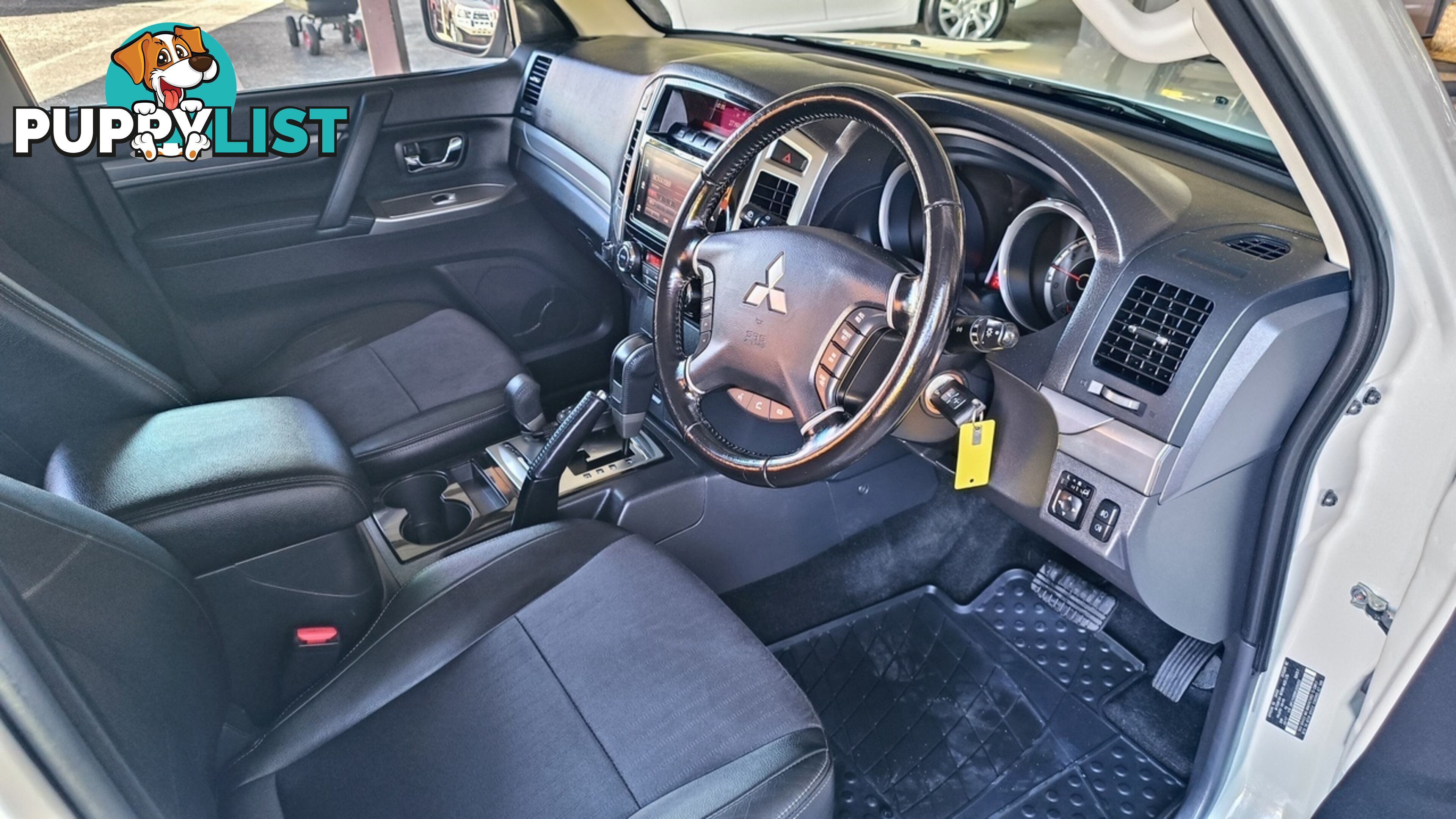 2017 MITSUBISHI PAJERO GLS NX WAGON
