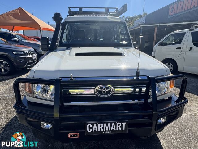 2010 TOYOTA LANDCRUISER GXL TROOPCARRIER VDJ78R WAGON