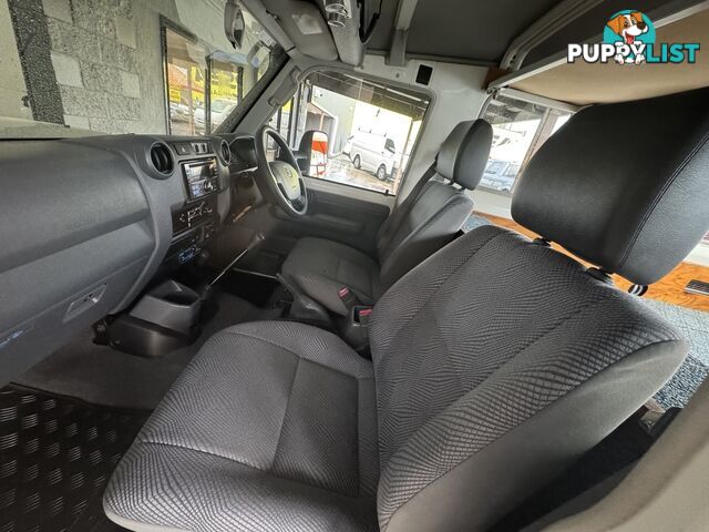 2010 TOYOTA LANDCRUISER GXL TROOPCARRIER VDJ78R WAGON