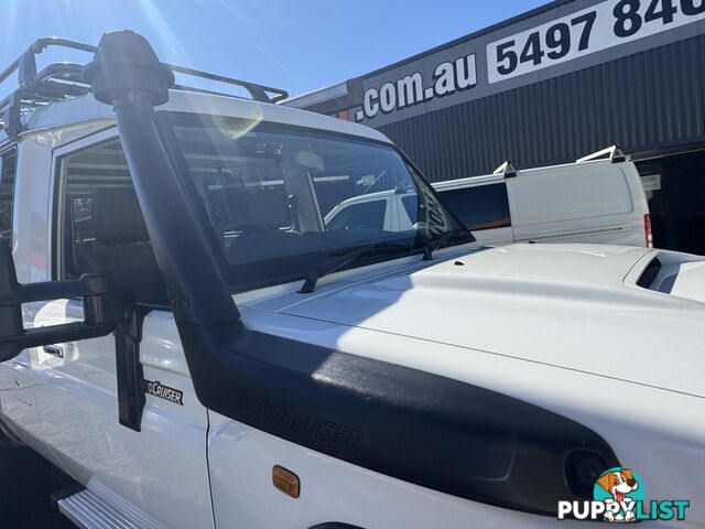 2010 TOYOTA LANDCRUISER GXL TROOPCARRIER VDJ78R WAGON