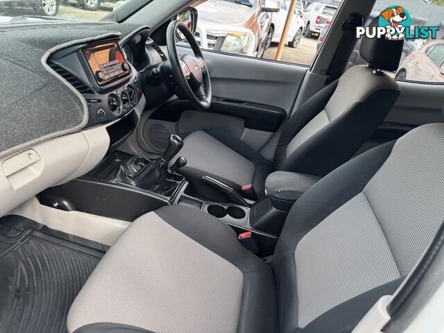 2015 MITSUBISHI TRITON GLX DOUBLE CAB MN UTILITY