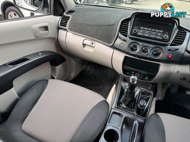 2015 MITSUBISHI TRITON GLX DOUBLE CAB MN UTILITY