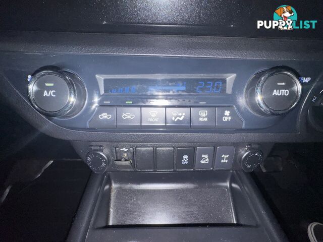 2017 TOYOTA HILUX SR5 DOUBLE CAB GUN126R UTILITY