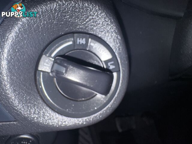 2017 TOYOTA HILUX SR5 DOUBLE CAB GUN126R UTILITY