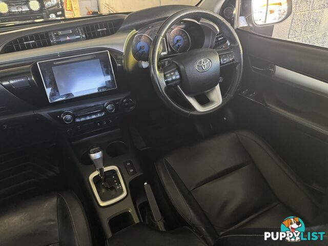 2017 TOYOTA HILUX SR5 DOUBLE CAB GUN126R UTILITY