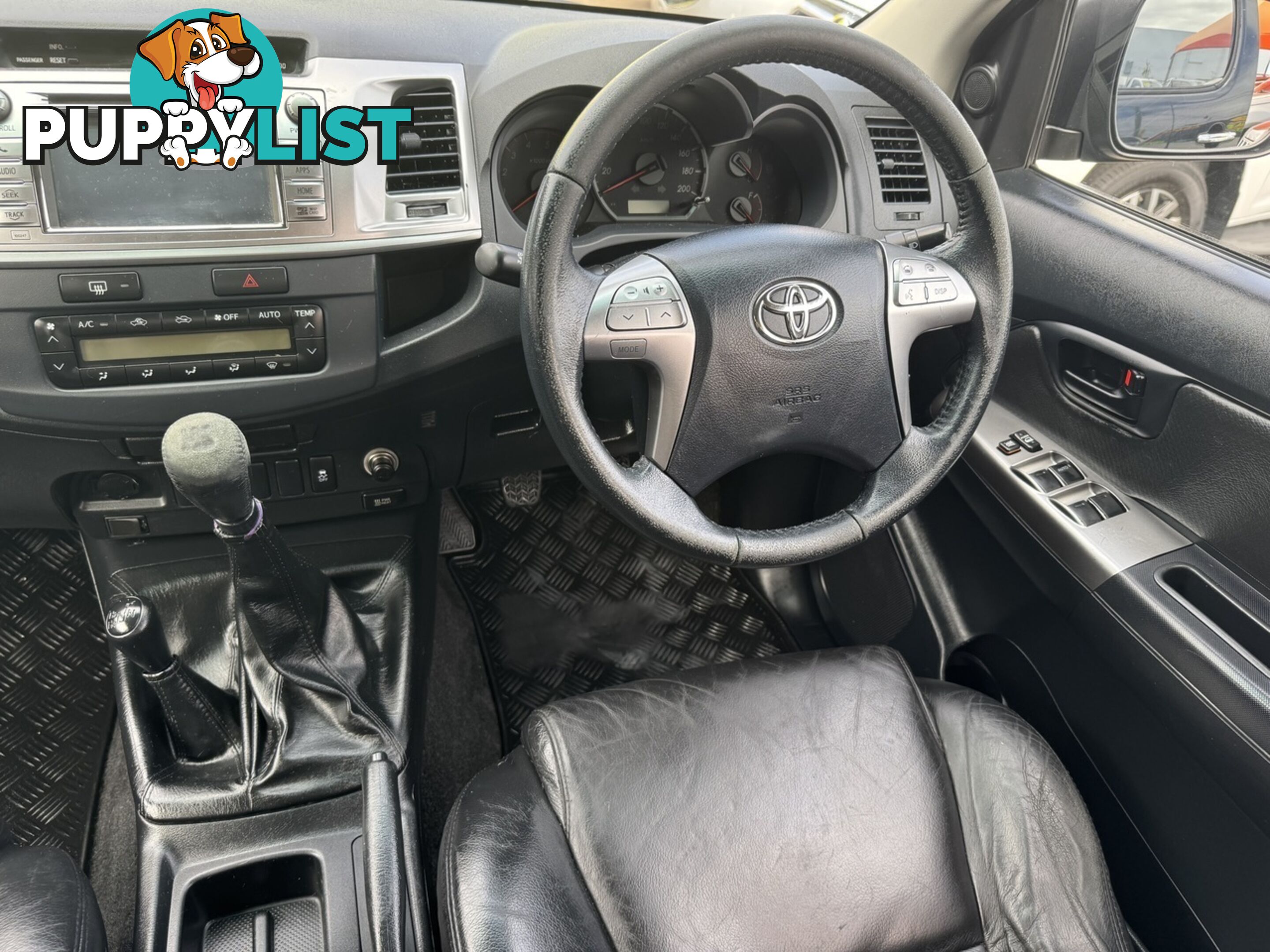 2015 TOYOTA HILUX SR5 DOUBLE CAB KUN26R UTILITY