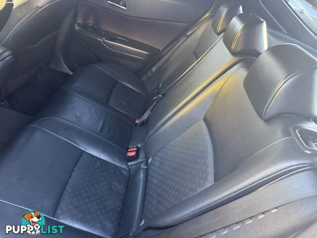 2017 TOYOTA C-HR KOBA S-CVT AWD NGX50R WAGON