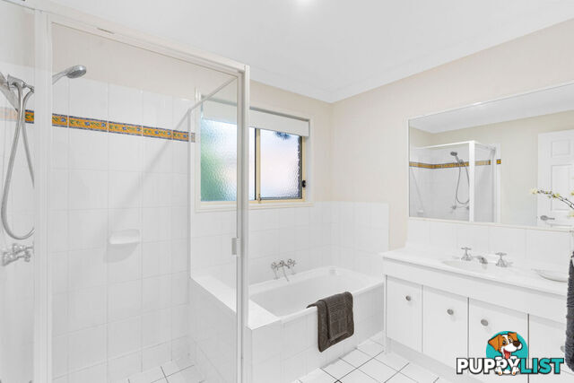 6 Suva Place PACIFIC PINES QLD 4211