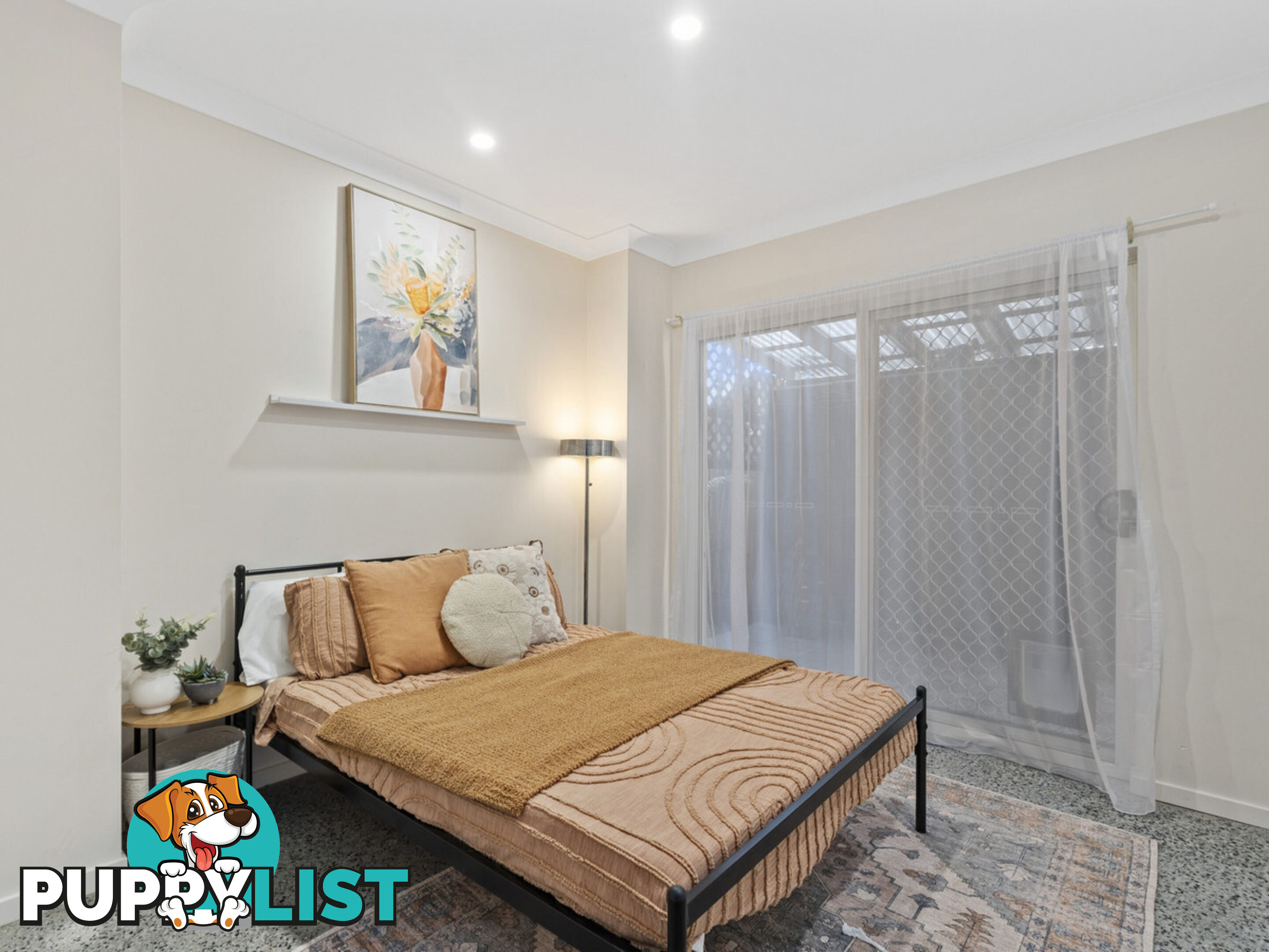 1 Hemes Close PACIFIC PINES QLD 4211