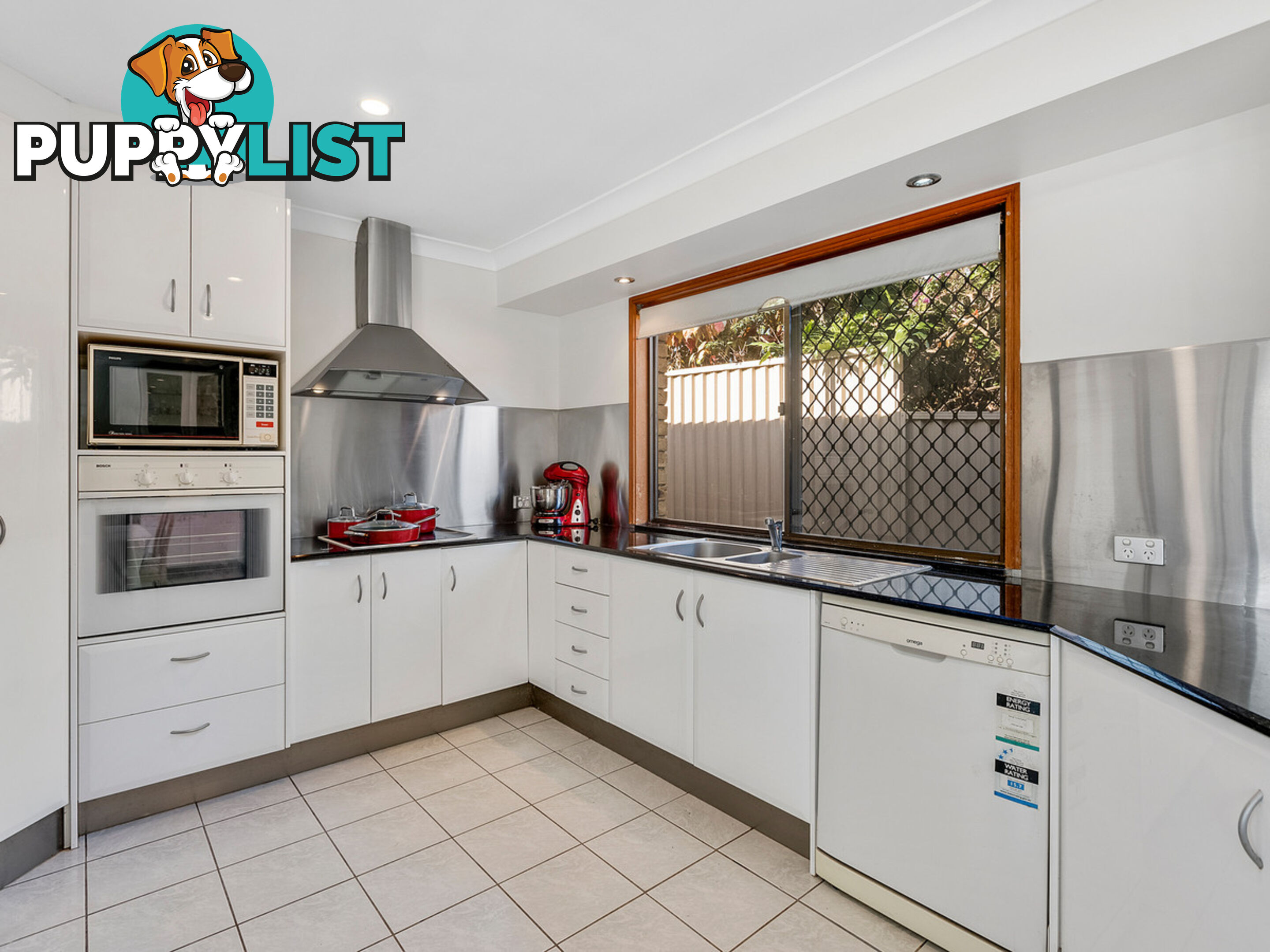 3 Kel Nagle Court PARKWOOD QLD 4214