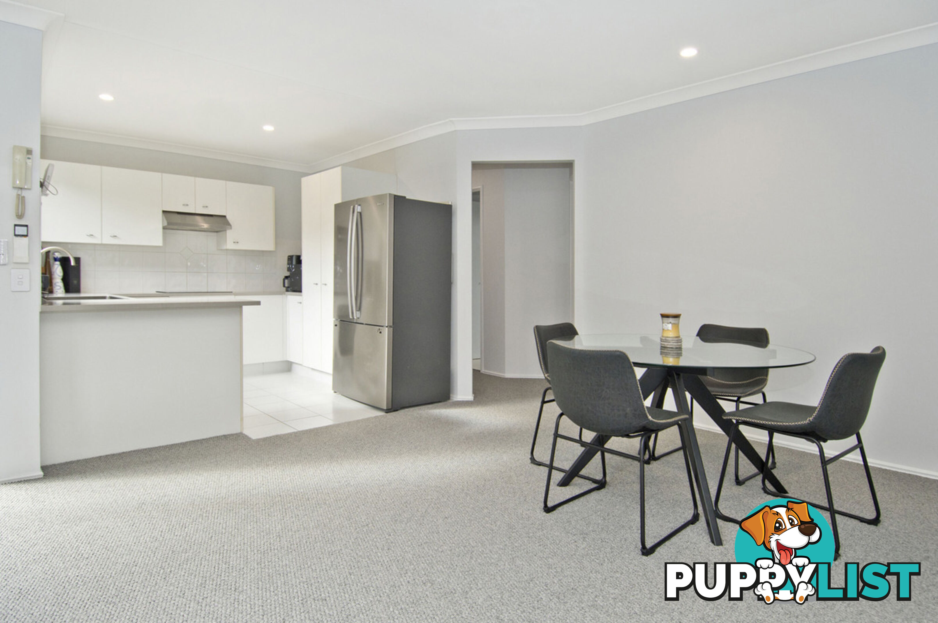 8/2-6 Anaheim Drive HELENSVALE QLD 4212