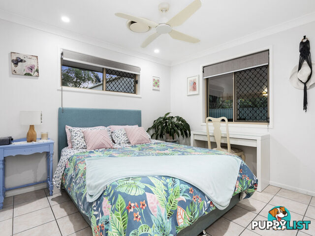 9 Gippsland Drive HELENSVALE QLD 4212