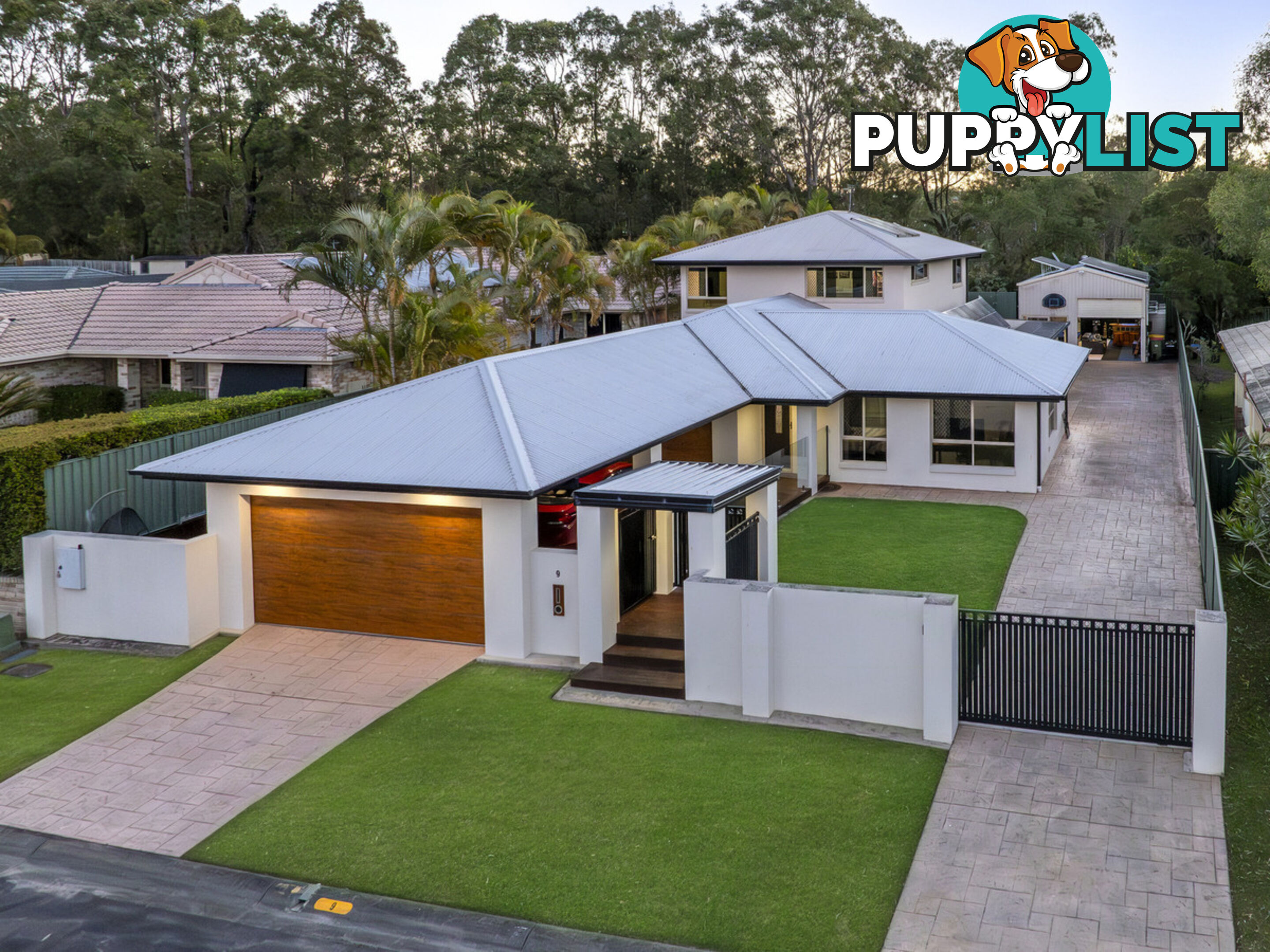 9 Gippsland Drive HELENSVALE QLD 4212