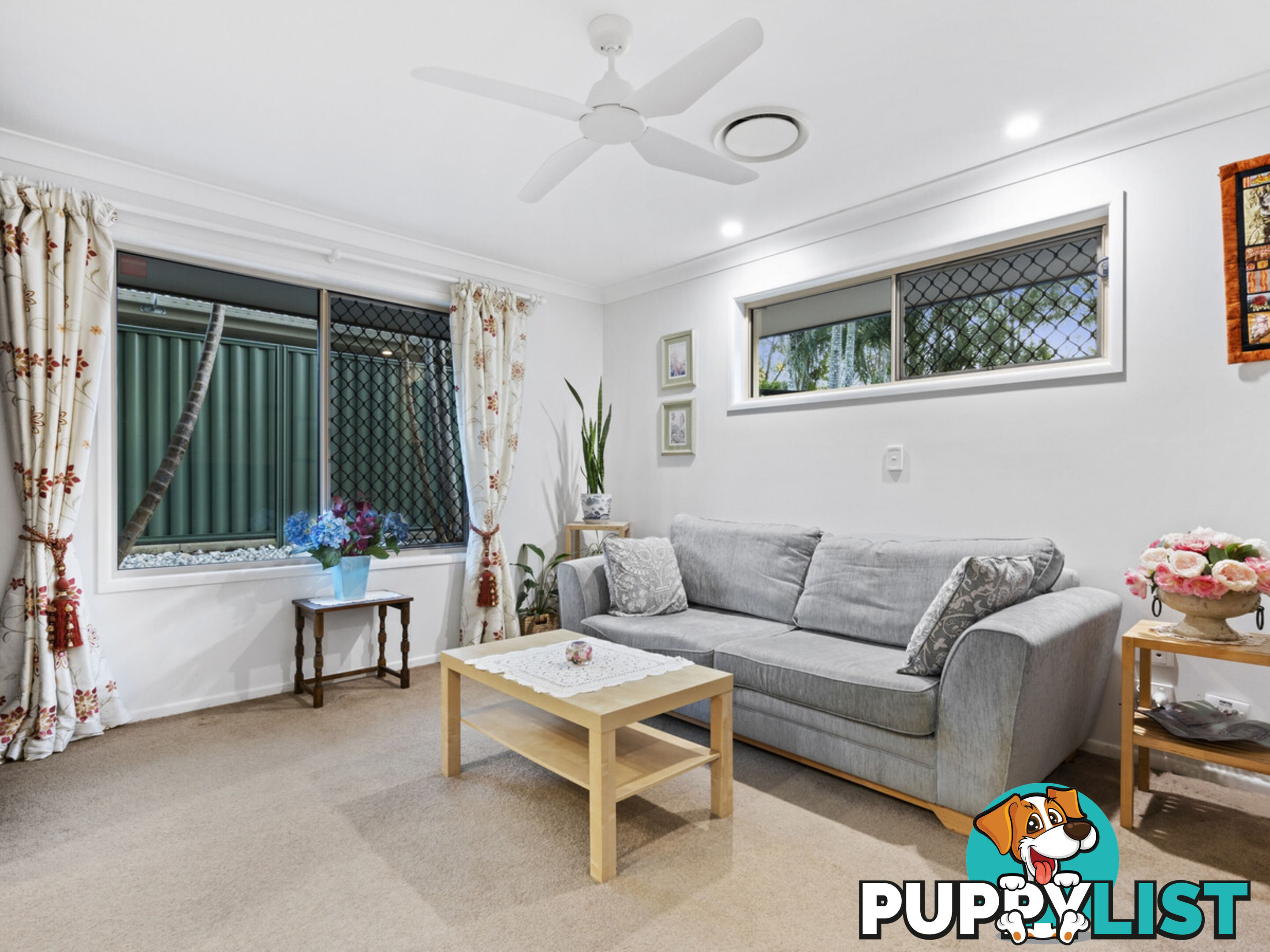 9 Gippsland Drive HELENSVALE QLD 4212