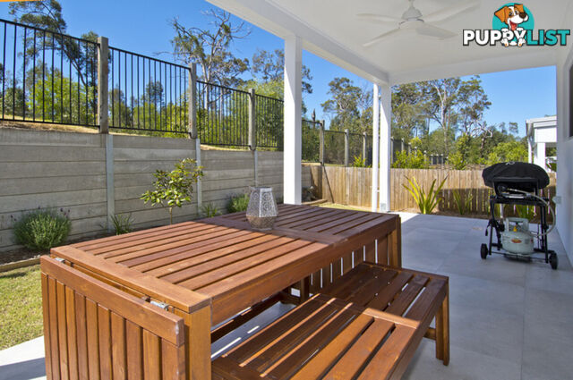 5 Stonewood Circuit OXENFORD QLD 4210