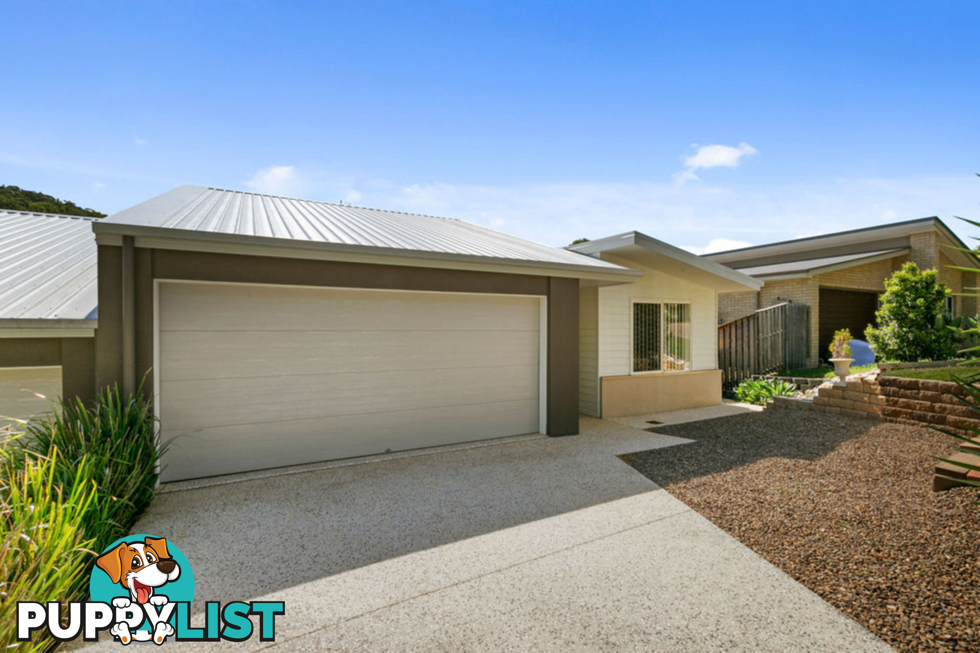 1/13 Castlereagh Close PACIFIC PINES QLD 4211