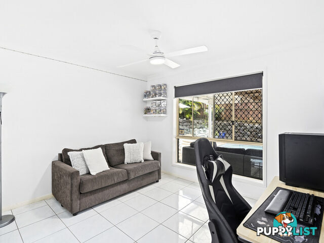 39 Gippsland Drive HELENSVALE QLD 4212