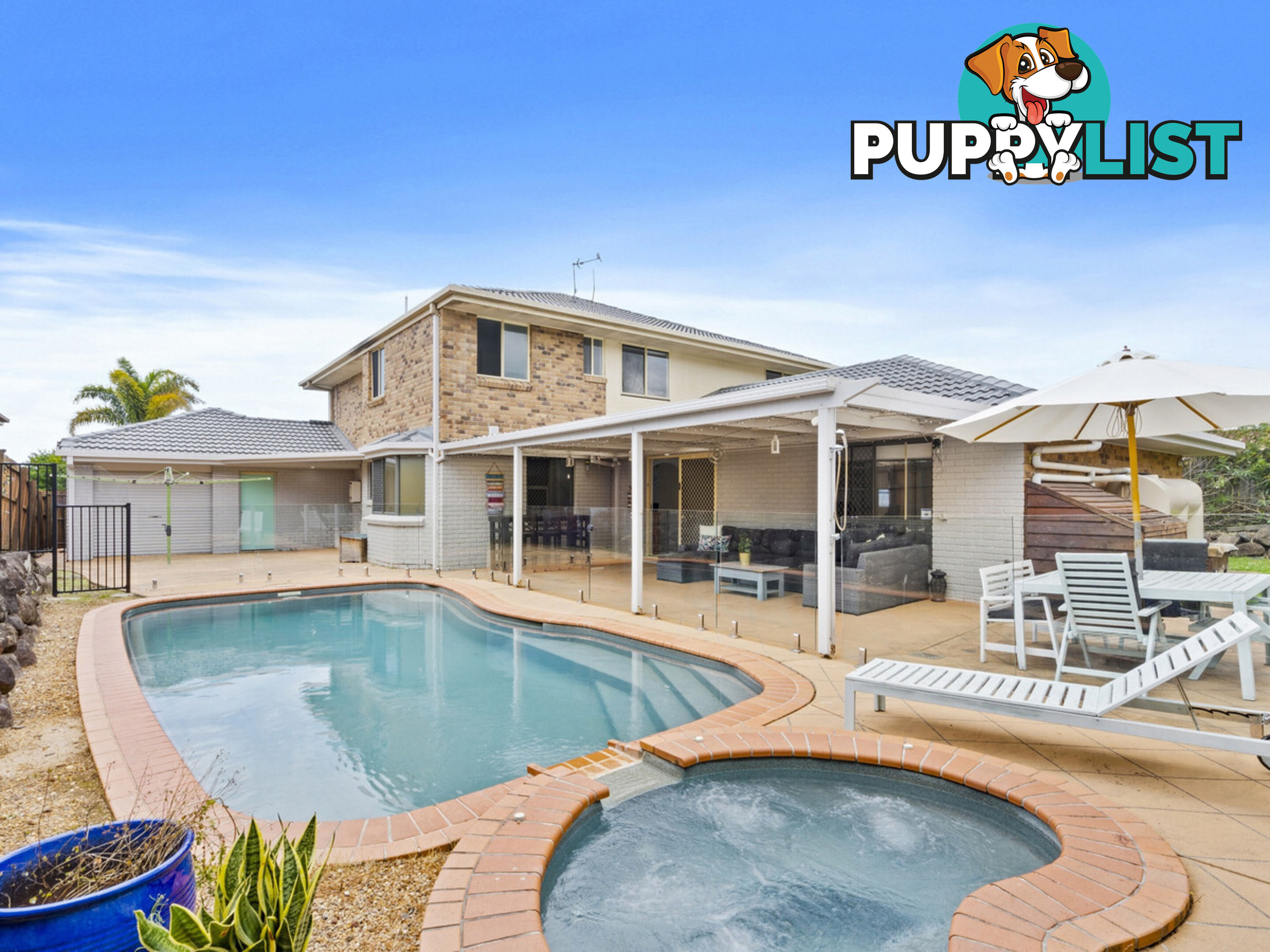 39 Gippsland Drive HELENSVALE QLD 4212