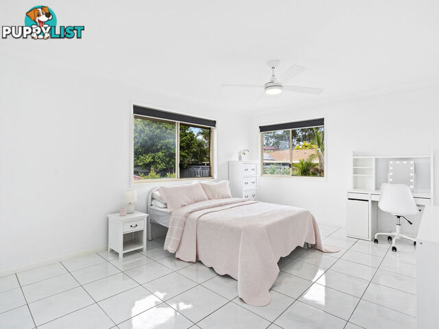 39 Gippsland Drive HELENSVALE QLD 4212