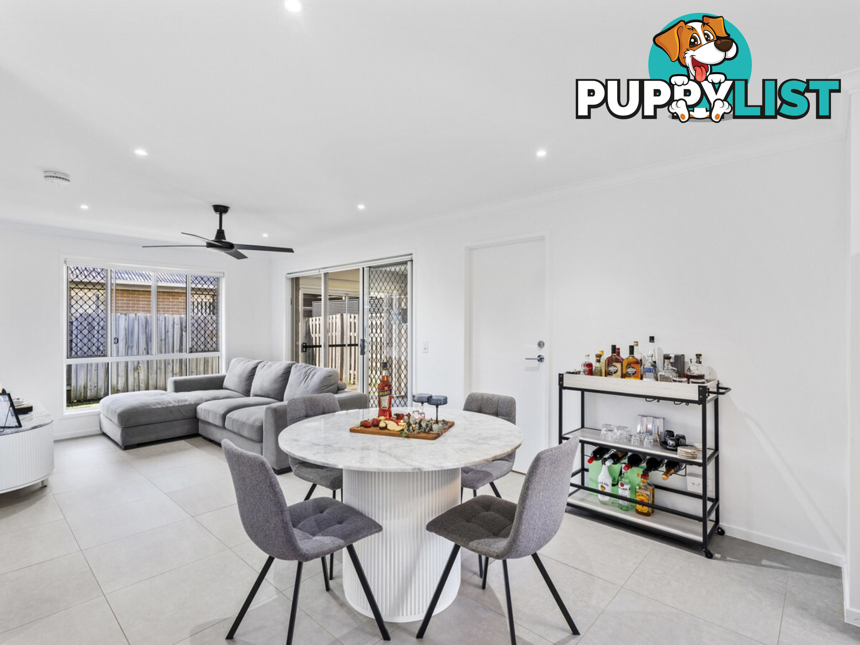1/16 Cardwell Street UPPER COOMERA QLD 4209