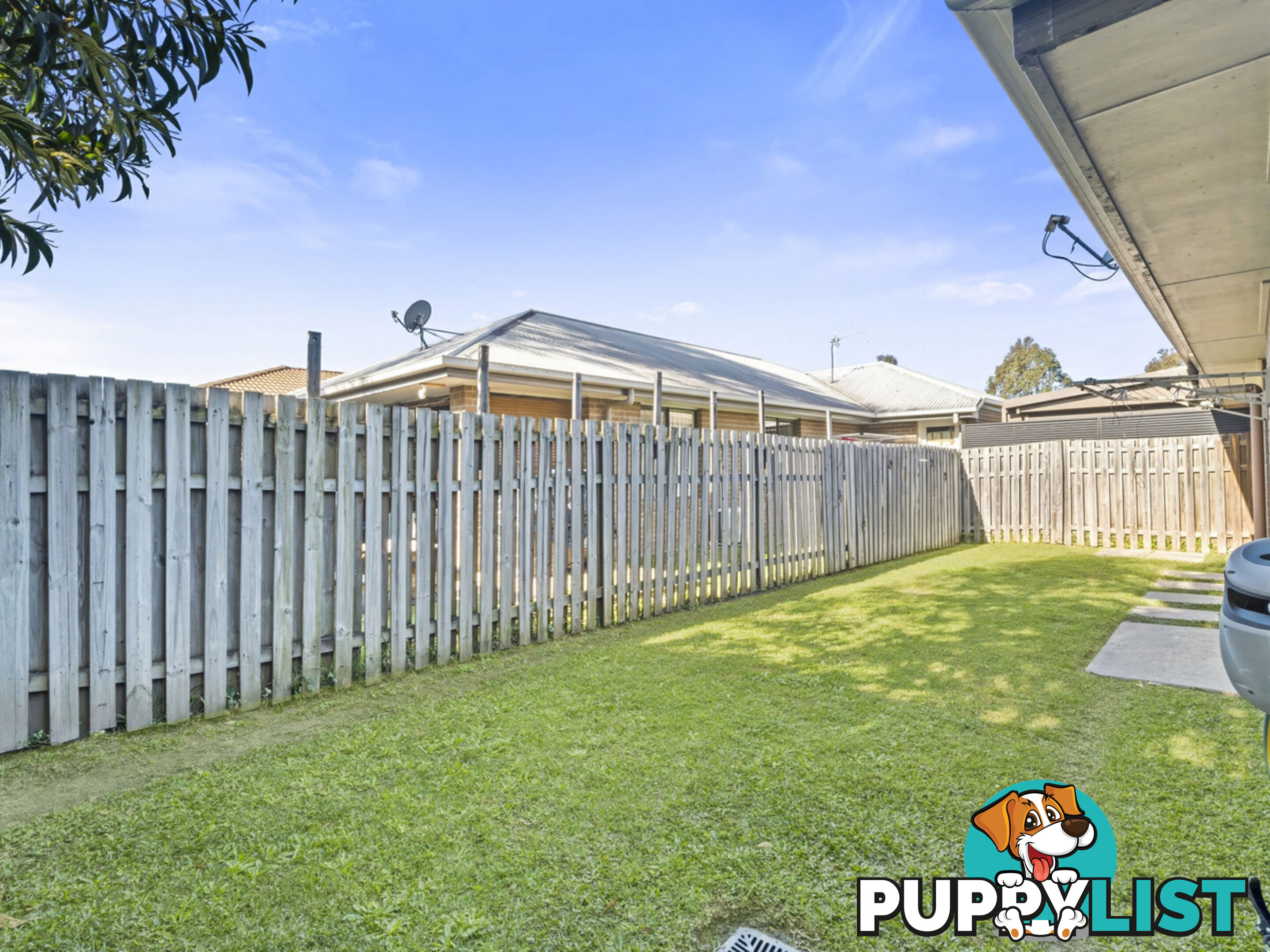 1/16 Cardwell Street UPPER COOMERA QLD 4209