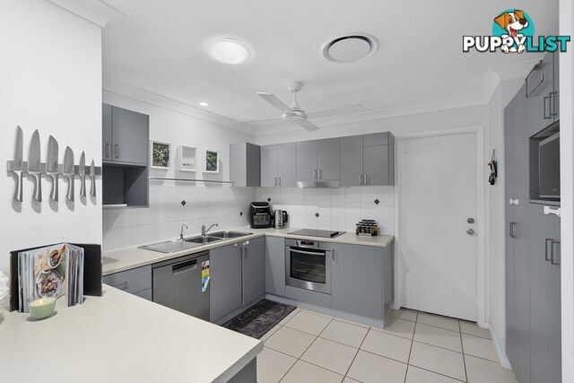 7/136 Pacific Pines Boulevard PACIFIC PINES QLD 4211