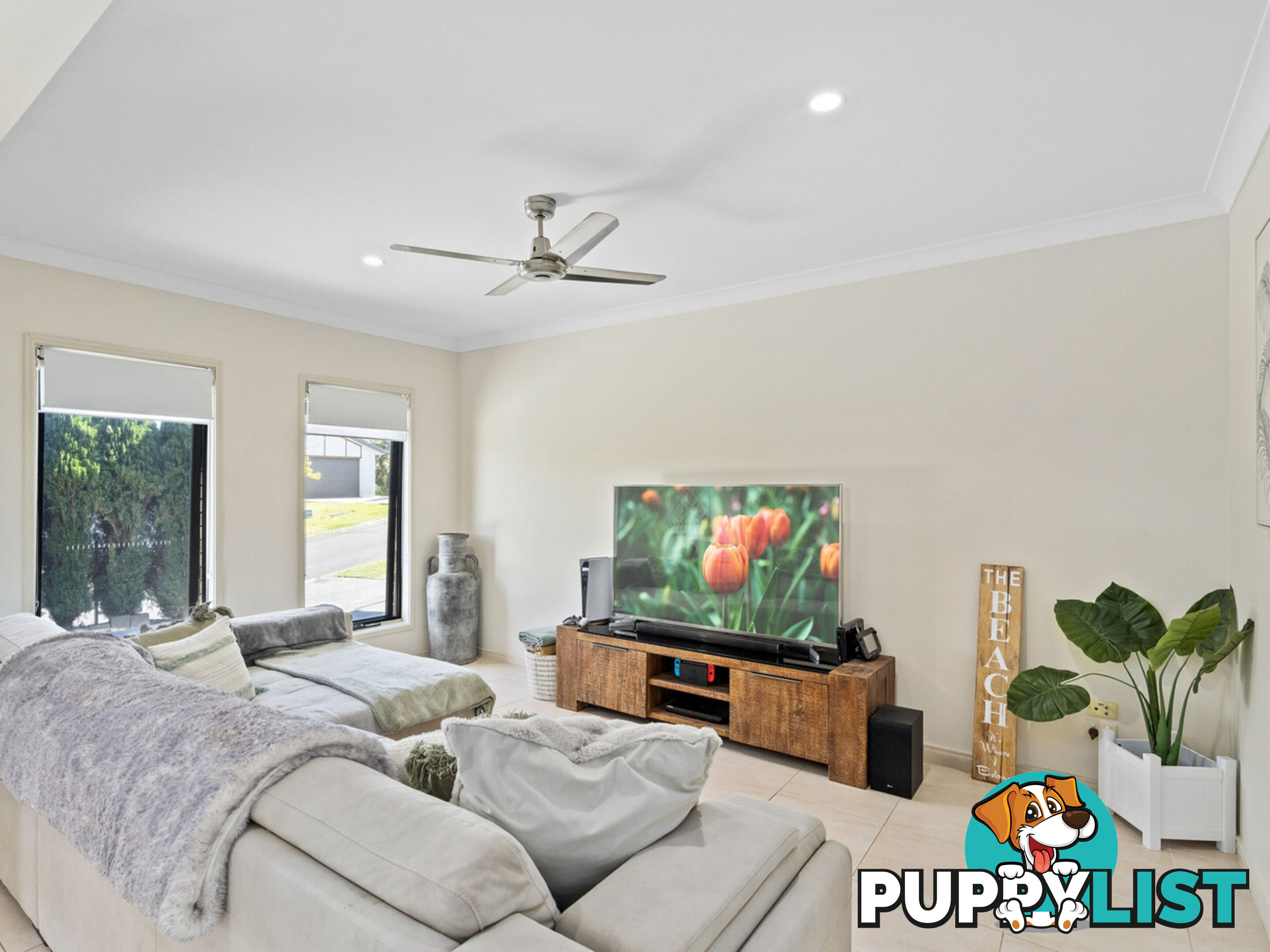 7 Minyon Court PACIFIC PINES QLD 4211