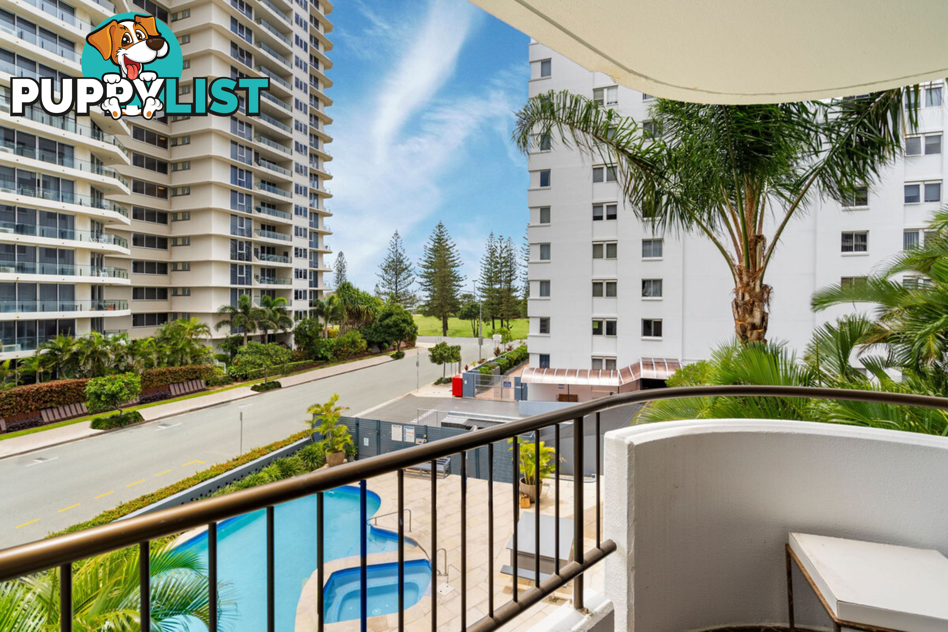 302/8 Albert Avenue BROADBEACH QLD 4218