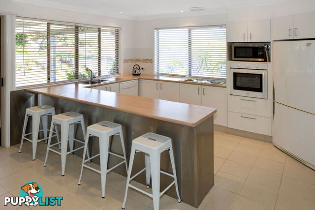 12 Baxter Court ARUNDEL QLD 4214