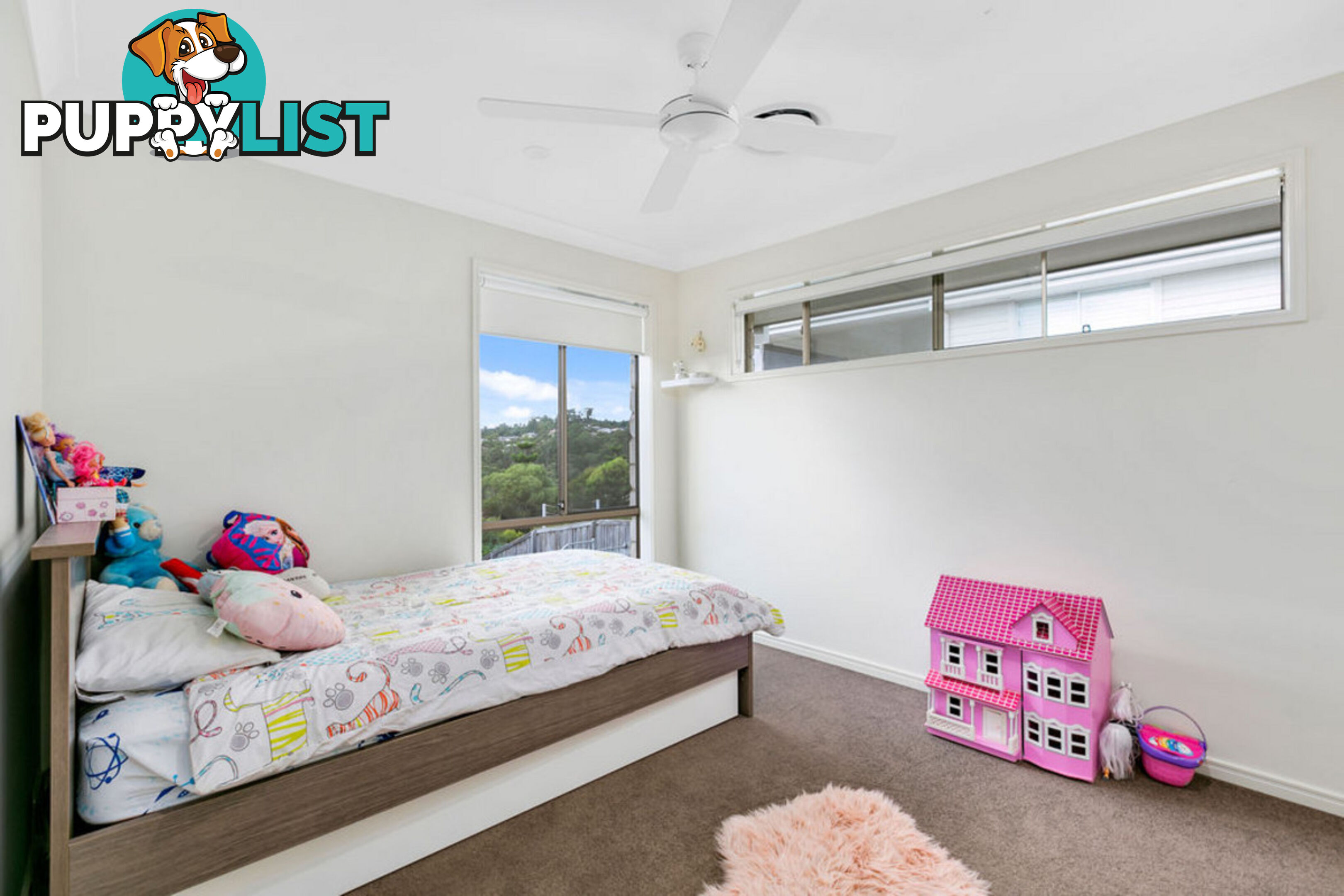 10 Barrington Street PACIFIC PINES QLD 4211