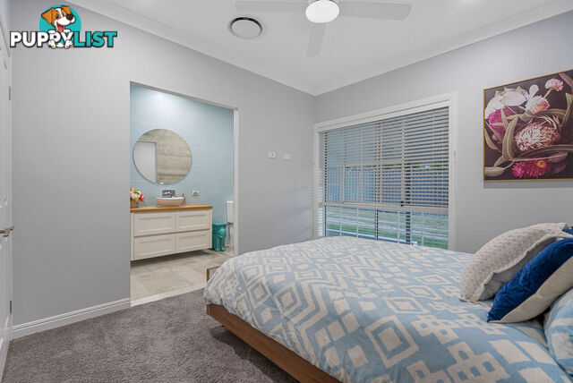 6 Nymboida Court HELENSVALE QLD 4212