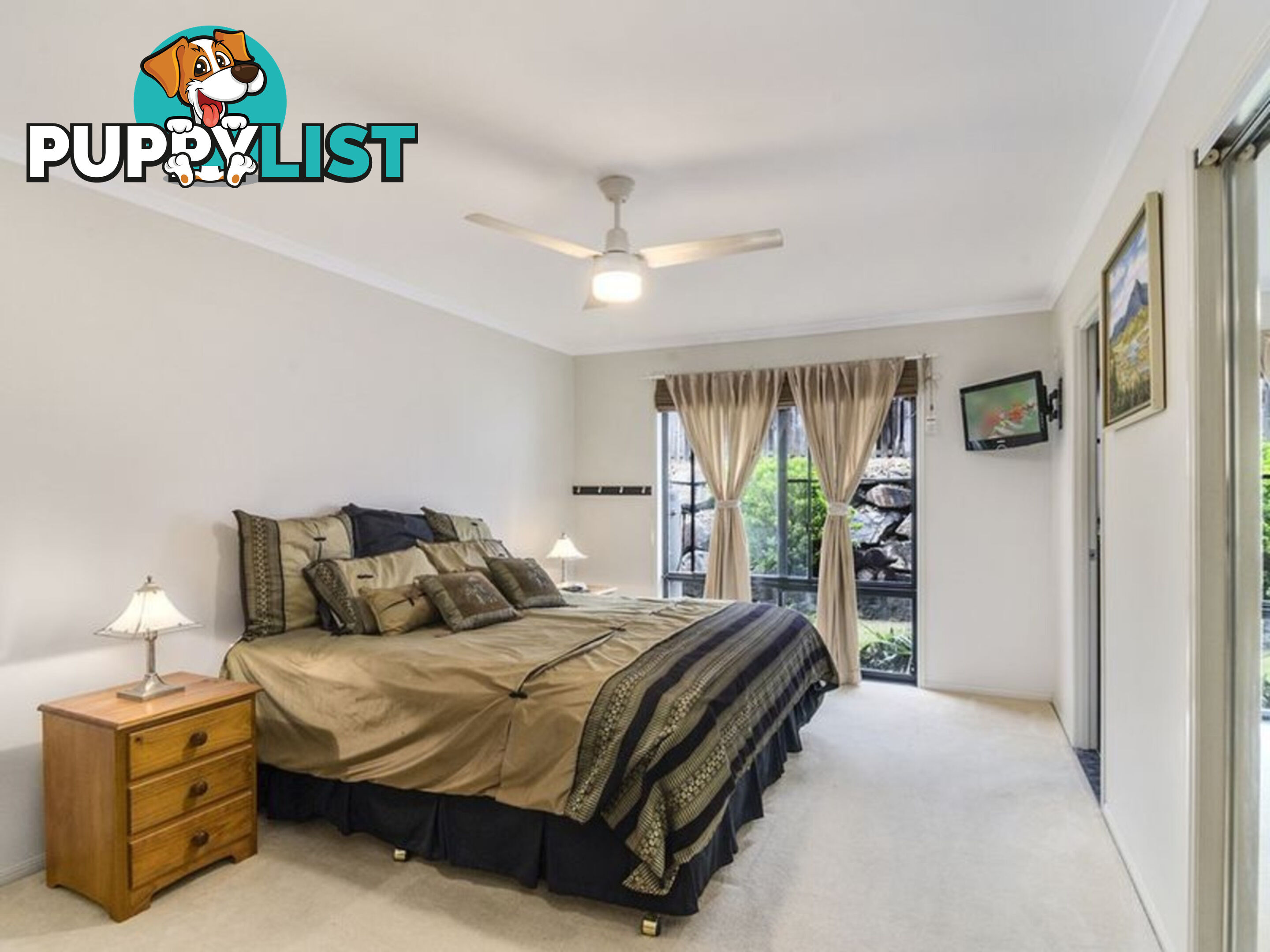 24 Govett Street PACIFIC PINES QLD 4211