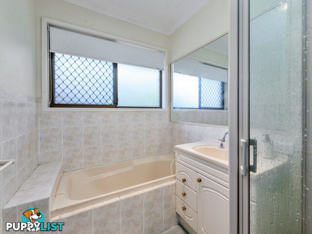 7 Picola Place HELENSVALE QLD 4212