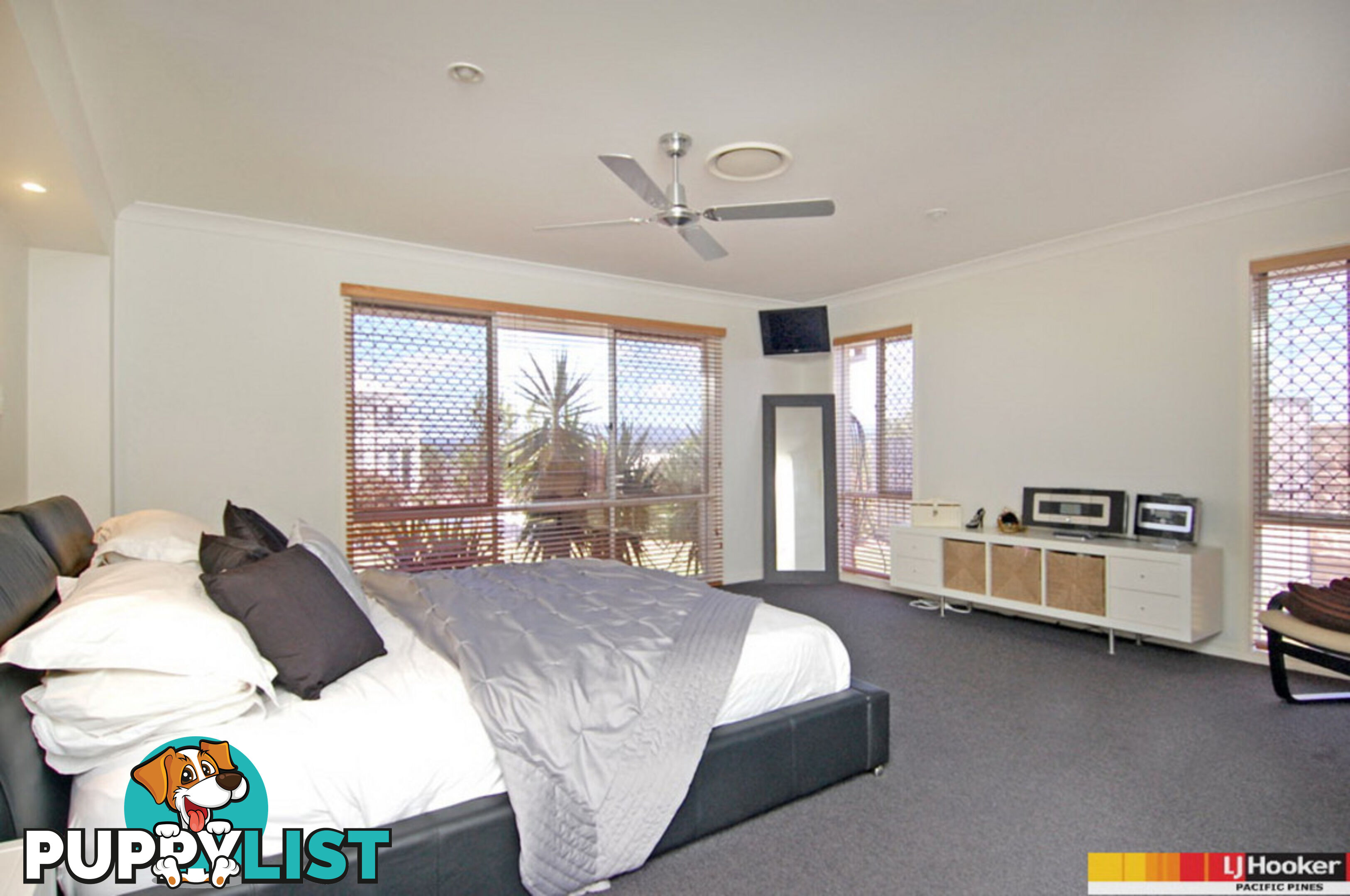 3 Augustus Street PACIFIC PINES QLD 4211