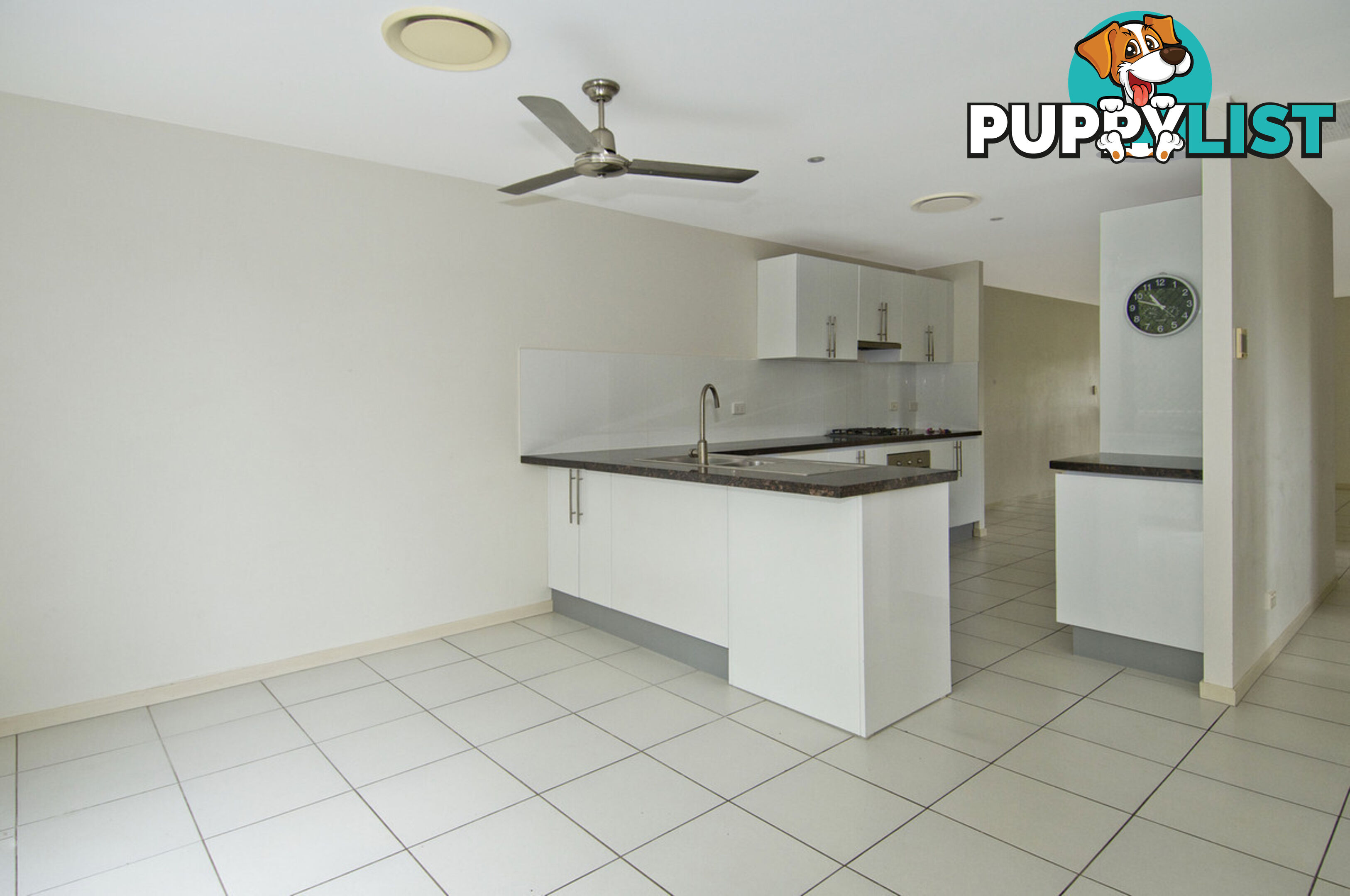 1/4 Carmen Court OXENFORD QLD 4210