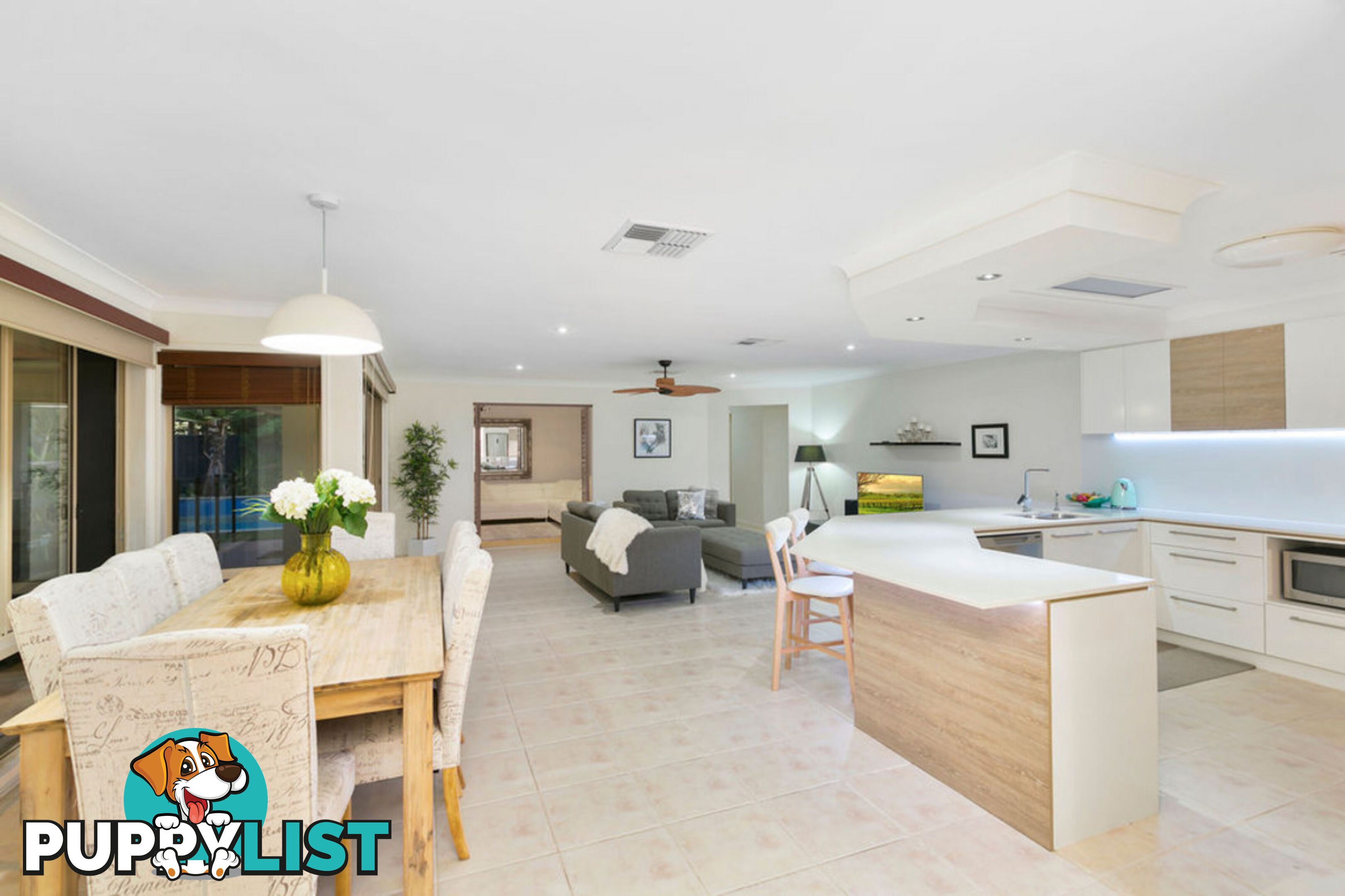 11 Essen Place OXENFORD QLD 4210