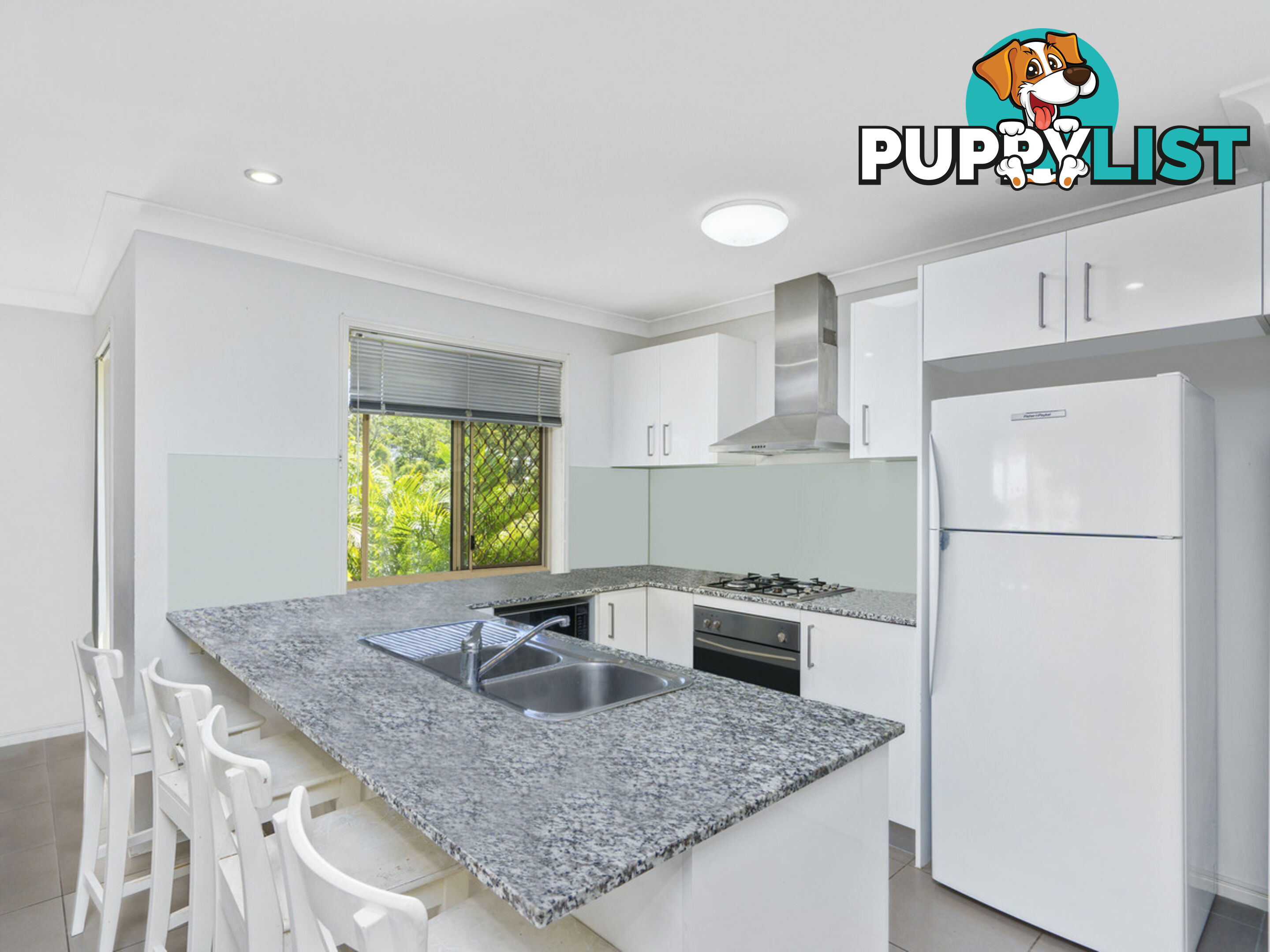 12 Joshua Place OXENFORD QLD 4210