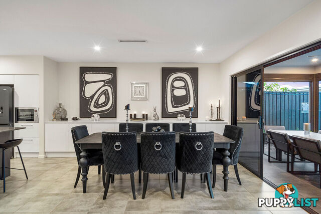 14 Olive Street HELENSVALE QLD 4212