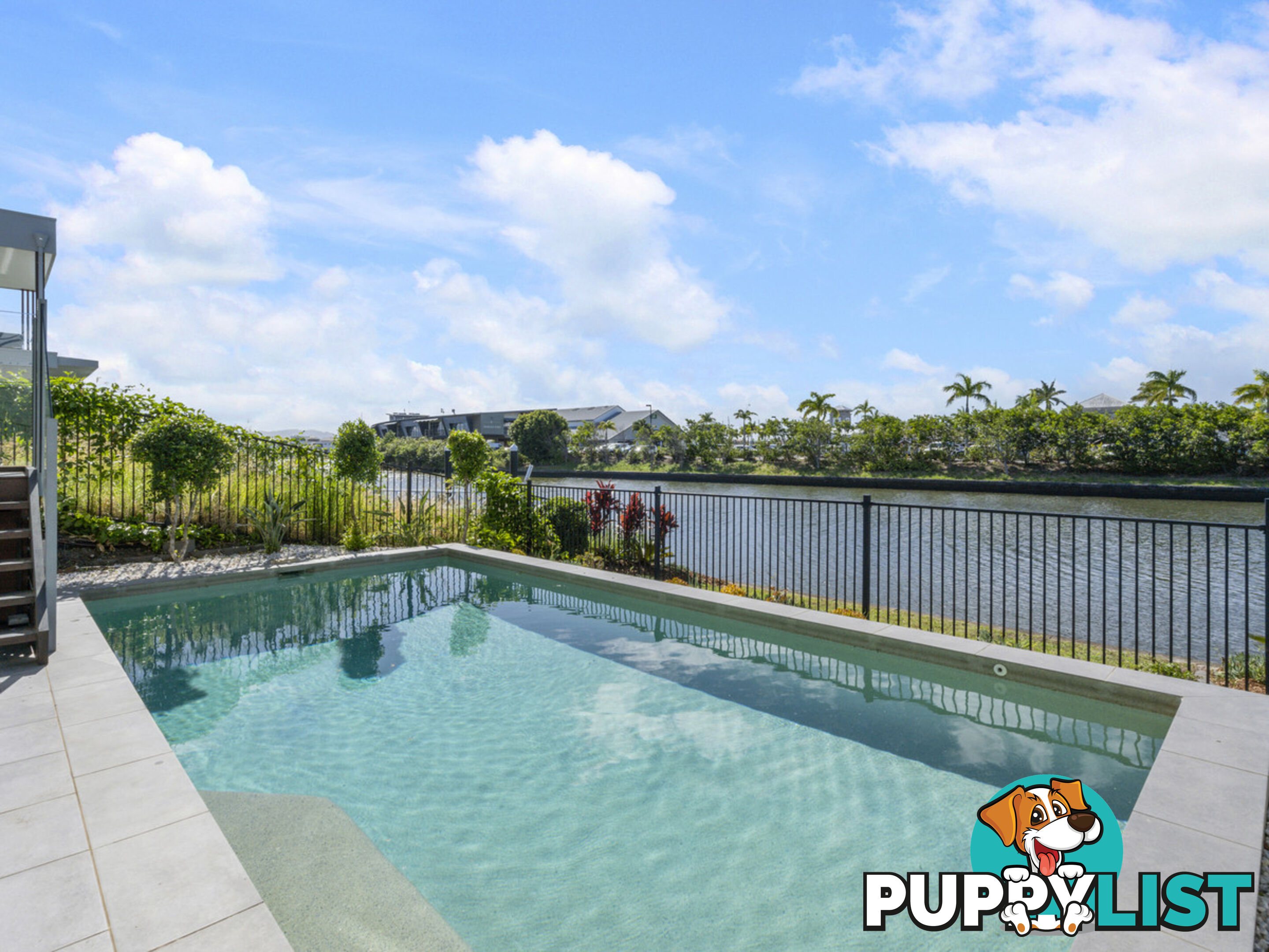 5041 Harbourview Drive HOPE ISLAND QLD 4212