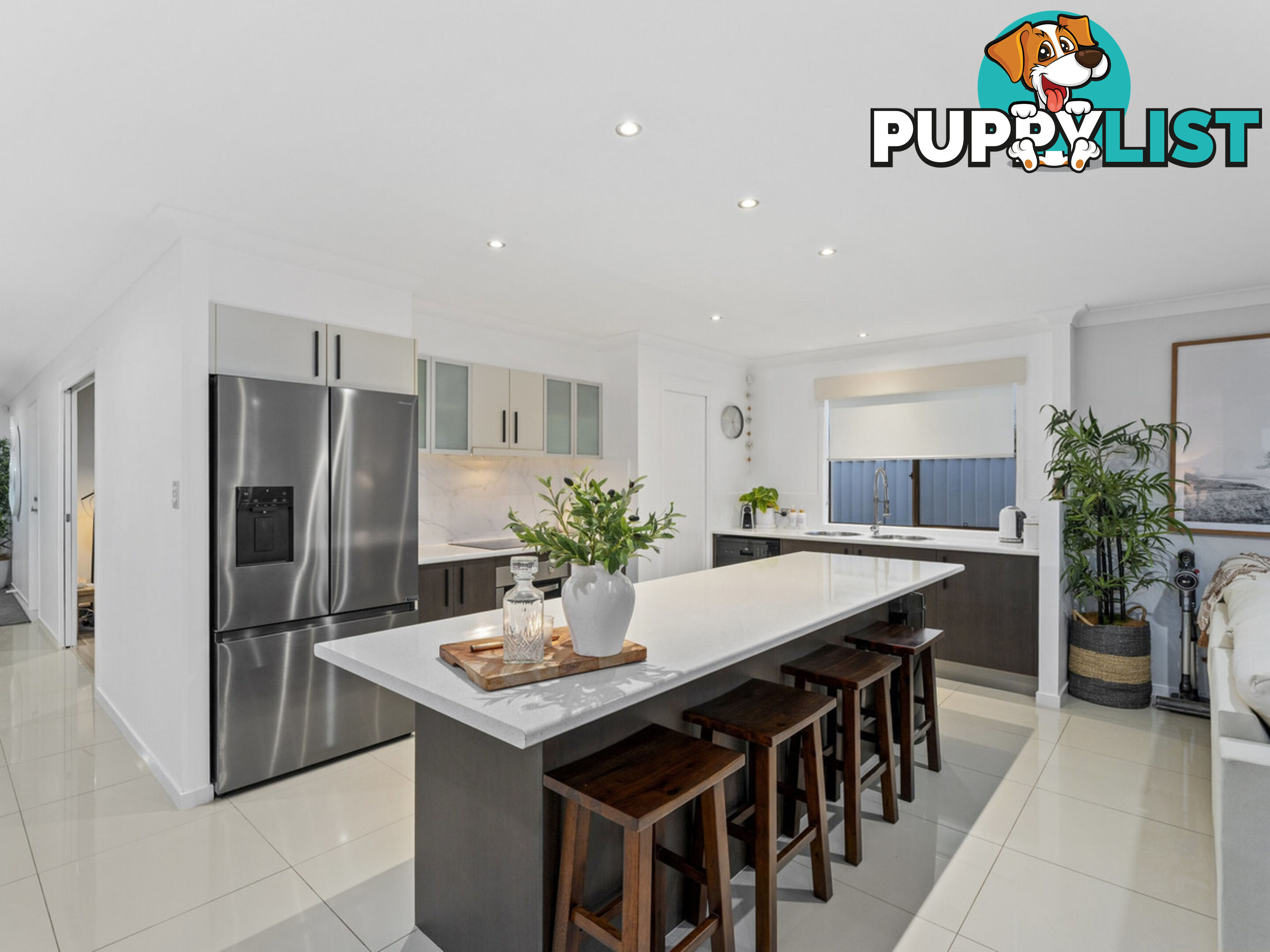 26 Fletcher Crescent PACIFIC PINES QLD 4211